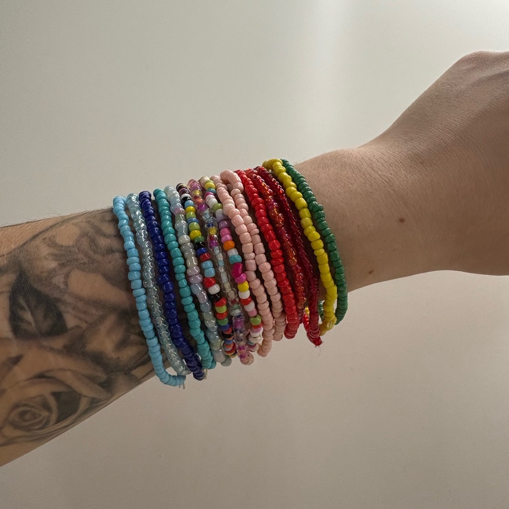 Colorful Seed Bead Bracelet Set – Stretchy Stack